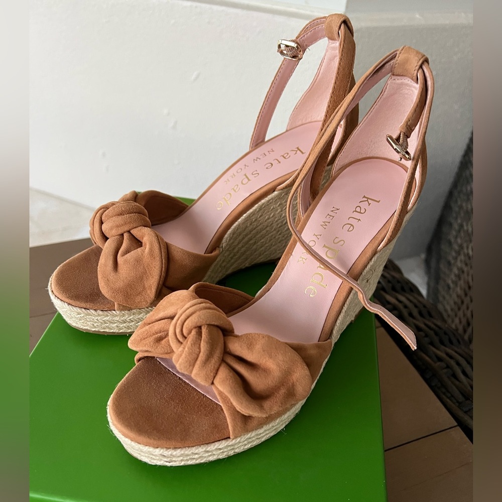 Kate Spade brand new Tianna Espadrilles size 8